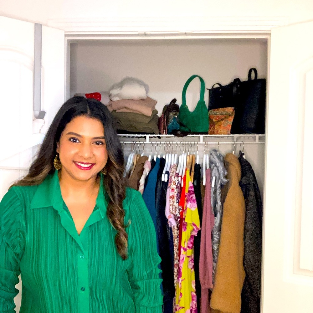 Roz is Live! *Like this link to be notified when I go live*